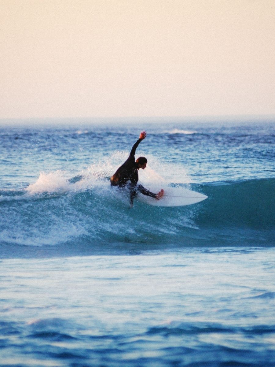Arugam Bay surfing holiday private cab transfer East Coast Sri Lanka - Lanka Cab Travels